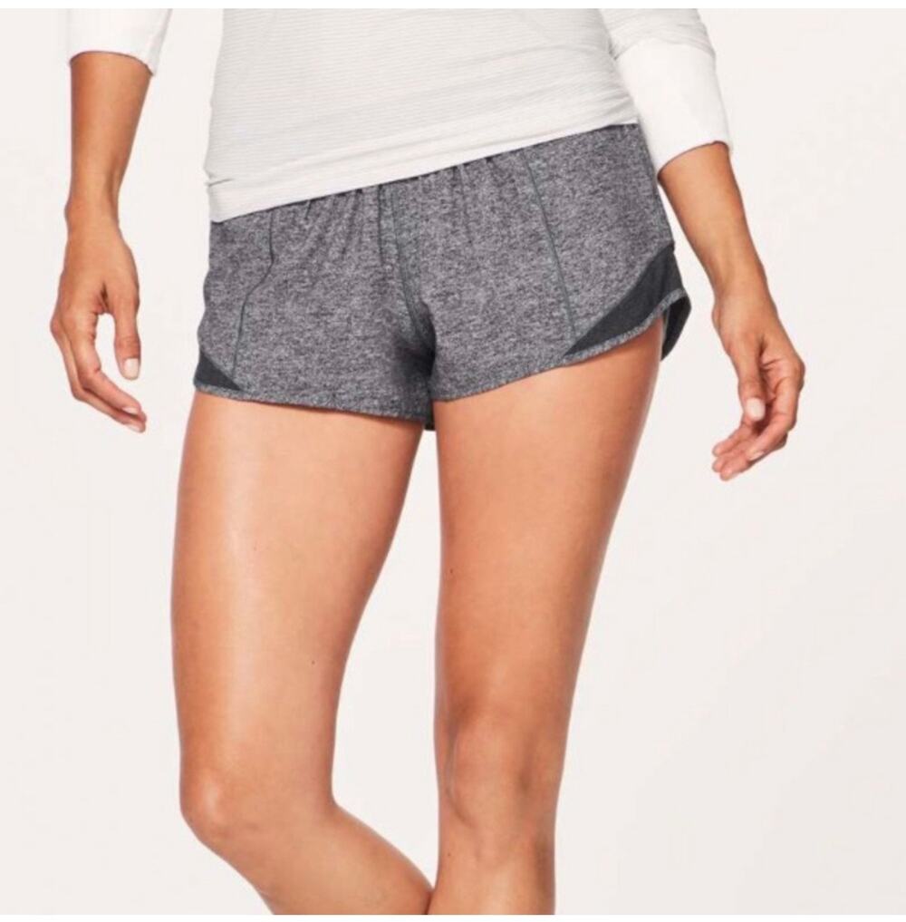 Lululemon Shorts Womens 10 Hotty Hot II 2.5" Heather Lux Multi Black Athletic